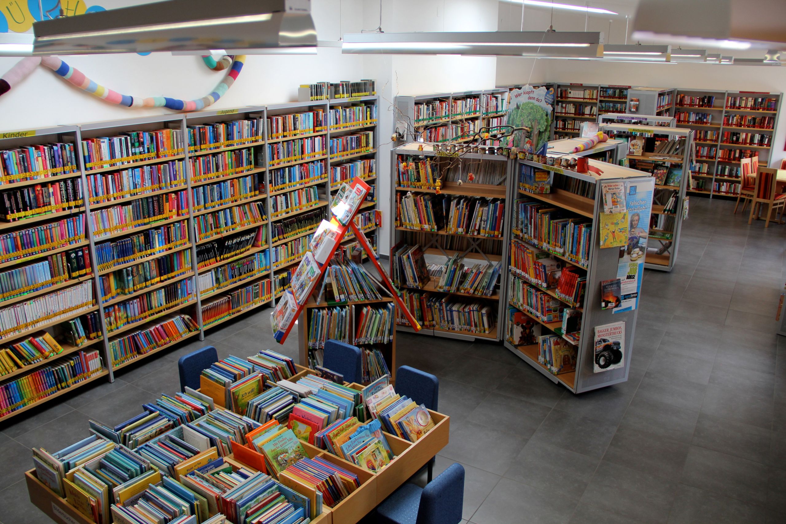 Neue Öffnungszeiten in der Bücherei - Lembach Online